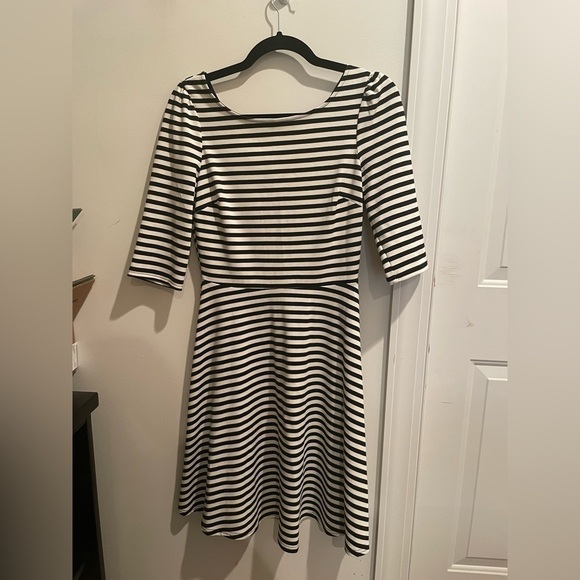 Pixley Dresses & Skirts - Pixely Dress EUC